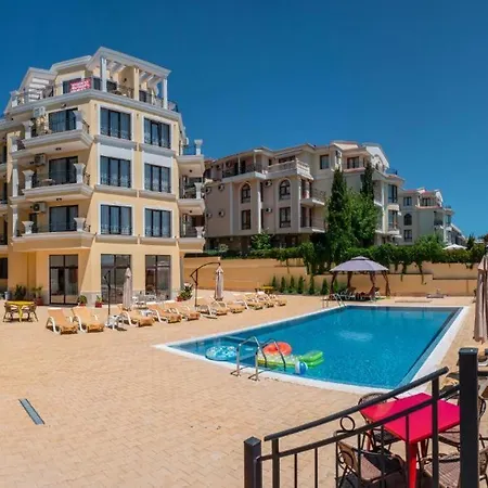 Horizon 12 'б' Apartment