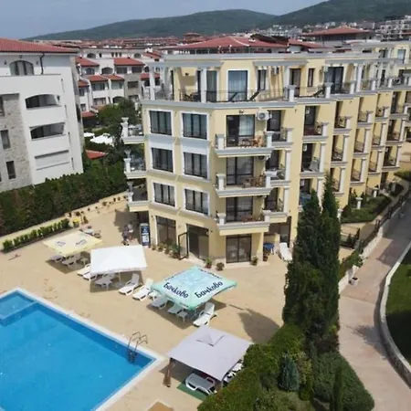 Apartment Horizon 12 'б' *